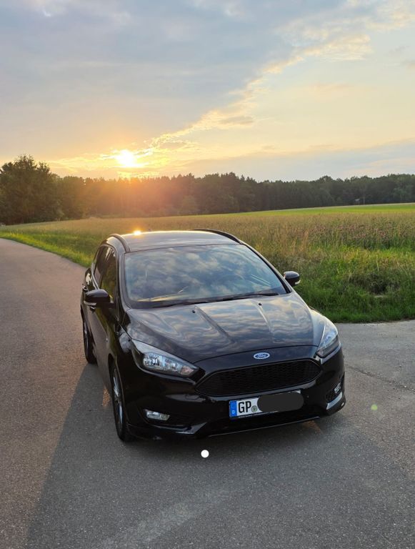 Ford Focus 133.000 km 11.000 € Heiningen 73092