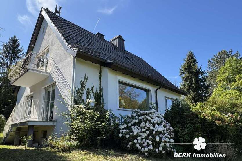Haus zum Kaufen in Bessenbach 649.000 € 411.93 m²