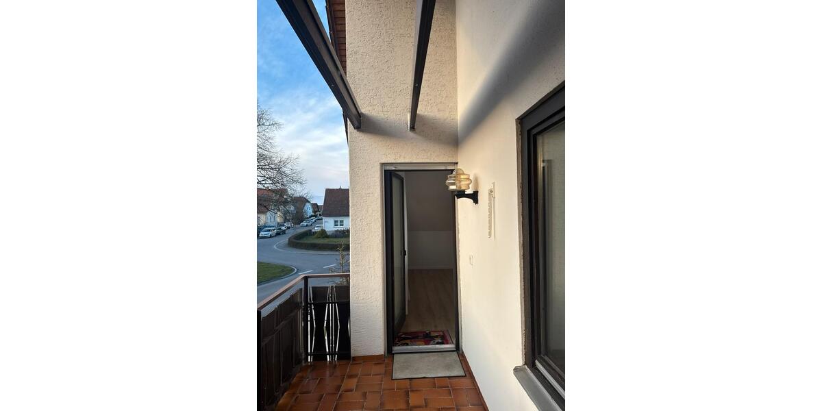 Dachgeschoßwohnung Tübingen - 3 Zimmer, 60 m&sup2;, 880&euro; | Angebot:25992082