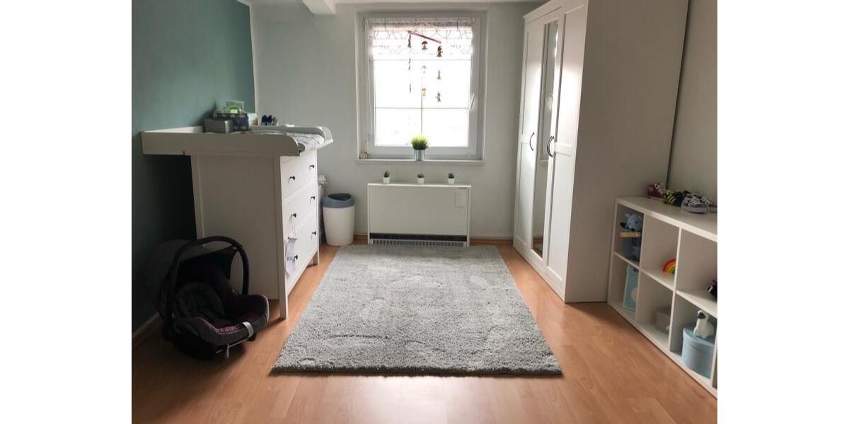 Einfamilienhaus Buttstädt - 9 Zimmer, 150 m&sup2;, 138.000&euro; | Angebot:27164480