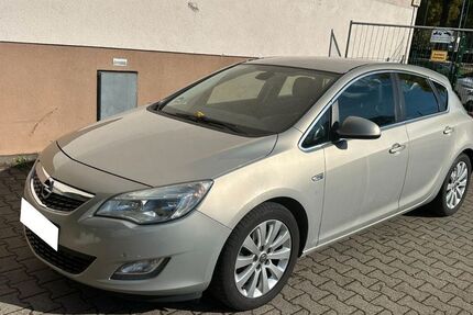 Opel Astra 290.000 km 2.650 € Berlin 12045