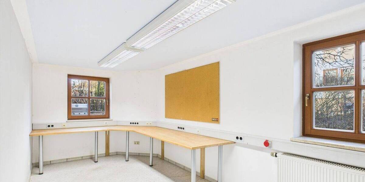 Gewerbeobjekt Stegaurach / Debring Debring - 2 Zimmer, 42 m&sup2;, 95.000&euro; | Angebot:26028671