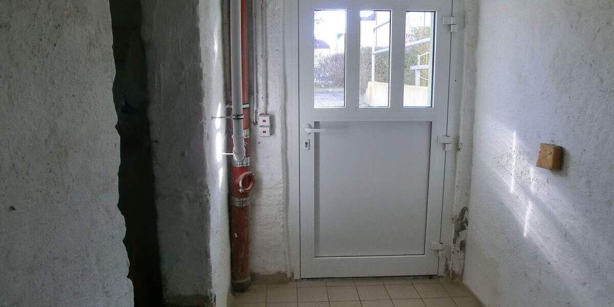 Etagenwohnung Hoyerswerda Klein Neida - 3 Zimmer, 66 m&sup2;, 69.000&euro; | Angebot:25821750