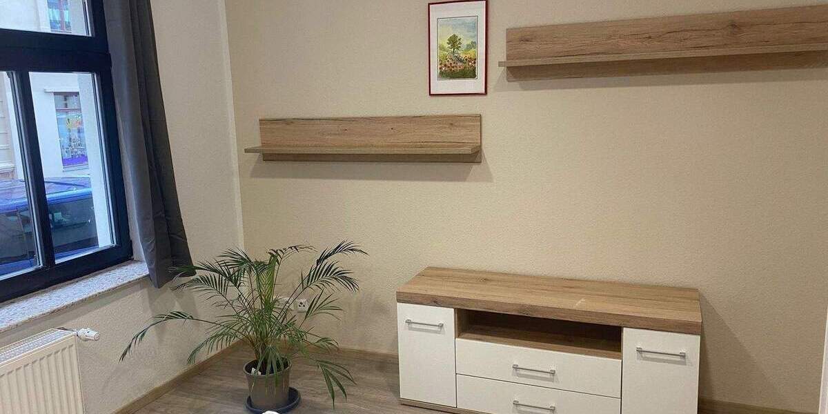 Etagenwohnung Halle (Saale) Innenstadt - 6 Zimmer, 151 m&sup2;, 2.000&euro; | Angebot:26686836