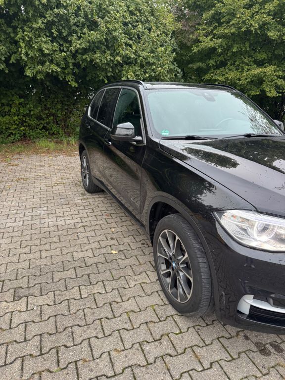 BMW X5 191.500 km 25.200 € Krumbach 86381