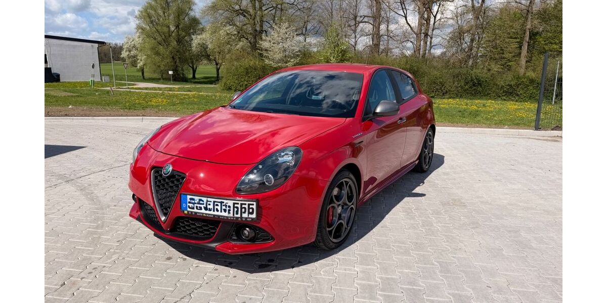 Alfa Romeo Giulietta 103.000 km 15.490 &euro; Schwäbisch Hall 74523