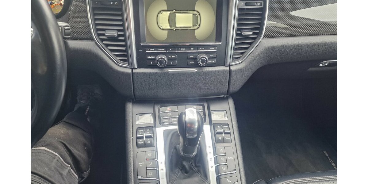 Porsche Macan S Diesel AHK 196.000 km 26.998 &euro; Landau 76829