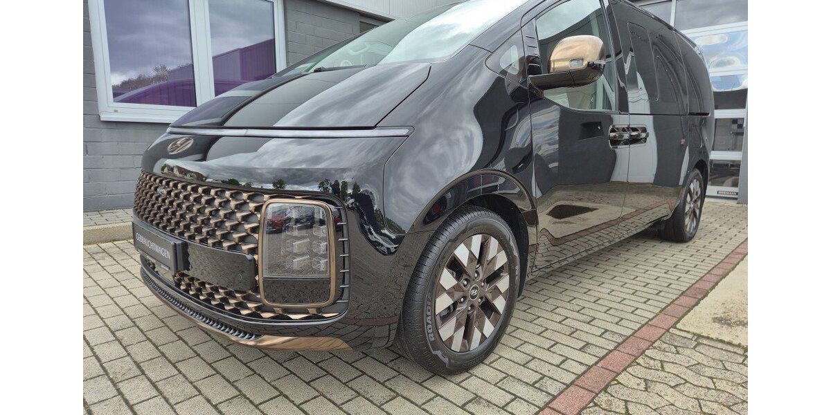 Hyundai STARIA 84.034 km 33.890 &euro; Bünde 32257