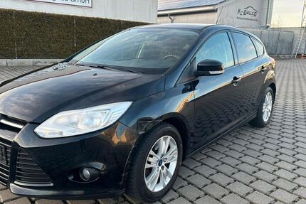 Ford Focus 151.290 km 3.490 &euro; Obermichelbach 90587