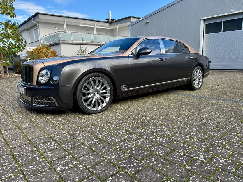 Bentley Mulsanne 5.000 km 288.000 € Frankfurt 60326