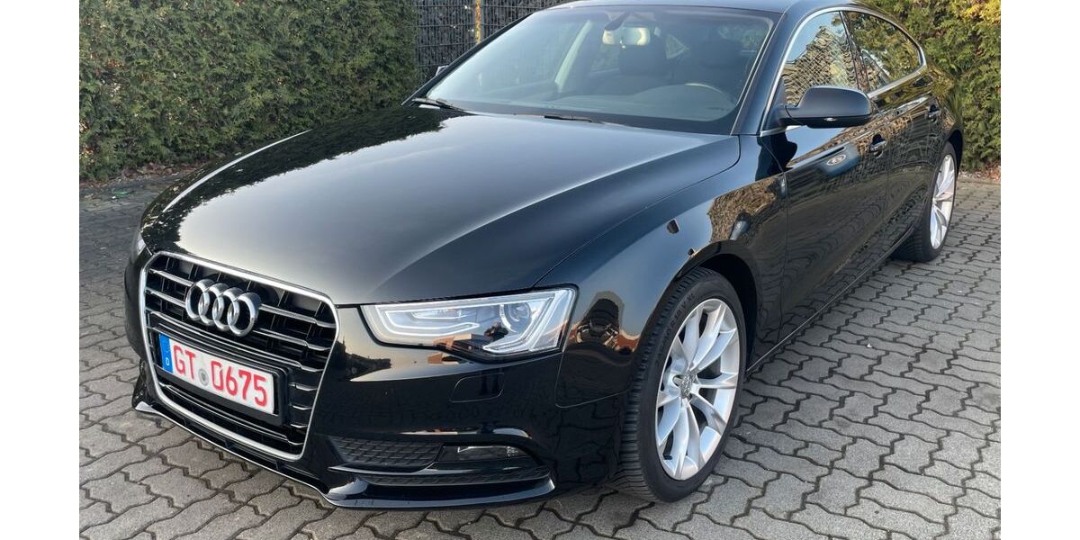 Audi A5 111.800 km 14.000 &euro; Verl 33415