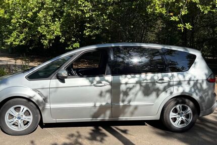 Ford S-Max 209.788 km 3.699 &euro; Merzig 66663