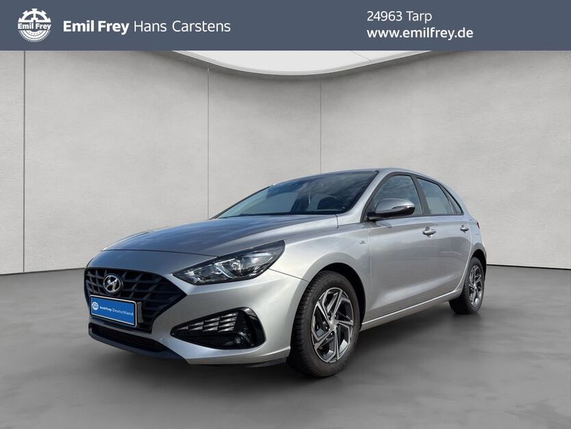 i30