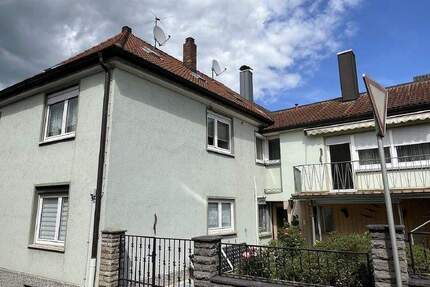 Wohnung Lauda-Königshofen-Gerlachsheim Gerlachsheim - 5 Zimmer, 120 m&sup2;, 210.000&euro; | Angebot:24701356