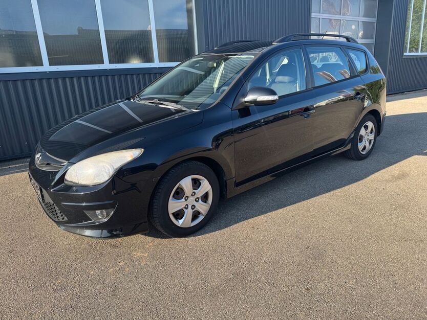 Hyundai i30 144.000 km 5.390 € Asperg / Stuttgart 71679