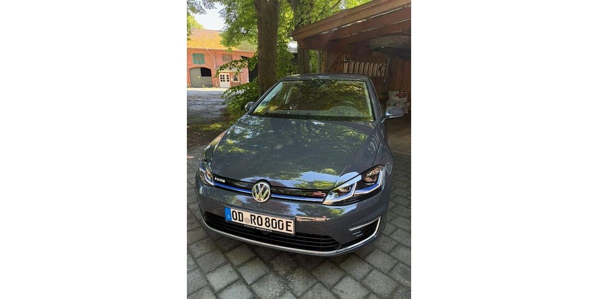 VW Golf 59.500 km 14.600 &euro; Grönwohld 22956