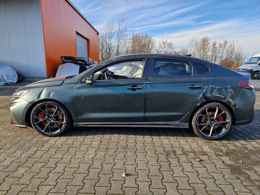 Hyundai i30 Fastback N Performance 28.530 km 7.900 € Wilsdruff 01723