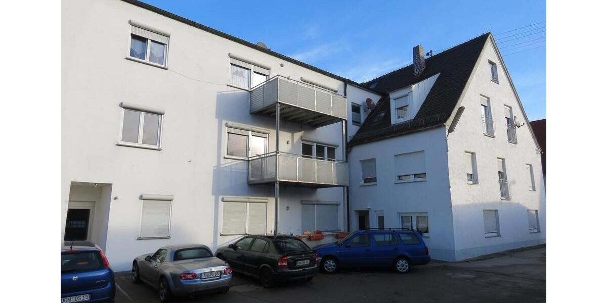 Etagenwohnung Oettingen in Bayern - 4 Zimmer, 96 m&sup2;, 755&euro; | Angebot:26549897