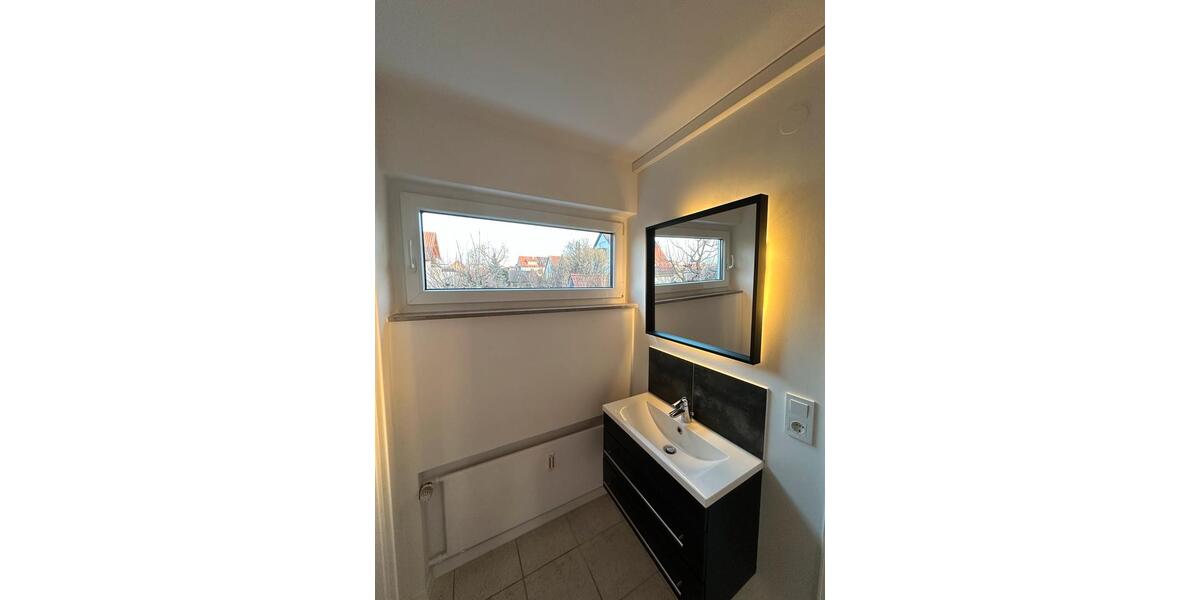 Etagenwohnung Tamm - 3 Zimmer, 80 m&sup2;, 1.550&euro; | Angebot:24762103