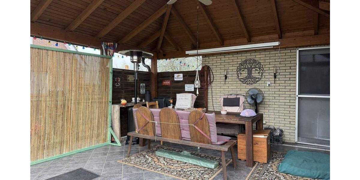 IMMOBILIEN GUMNIOR präsentiert: Einfamilienhaus mit großem Garten in ruhiger Wohnlage von Bad Bentheim 7 zimmer