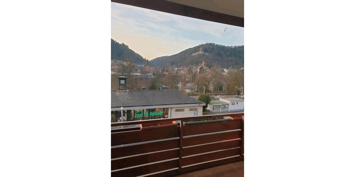 Zum vermieten 1,5 Zimmer Wohnung in Bad Liebenzell 1 zimmer