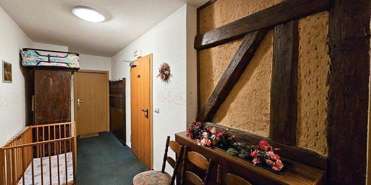 Mehrfamilienhaus, Wohnhaus Grünhain / Beierfeld Grünhain - 8 Zimmer, 200 m&sup2;, 269.000&euro; | Angebot:25688219