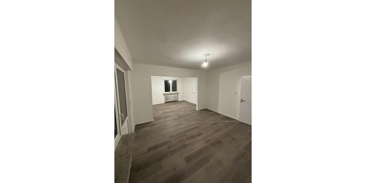 !Vorankündigung! Bad Sassendorf: 3 ½ Zimmer Wohnung mit EBK zimmer