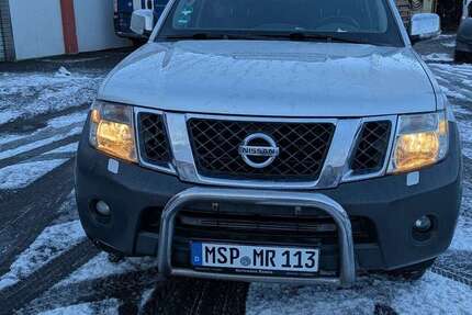 Nissan Navara 280.000 km 12.000 &euro; Arnstein 97450
