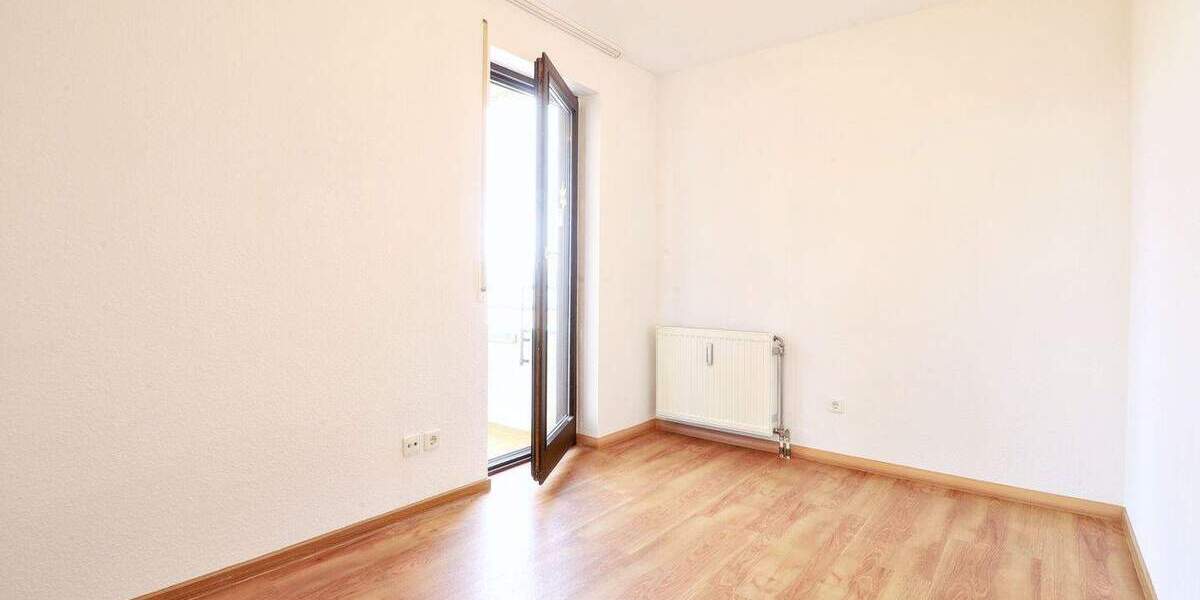 Etagenwohnung Lauffen am Neckar - 4 Zimmer, 107 m&sup2;, 360.000&euro; | Angebot:24685845