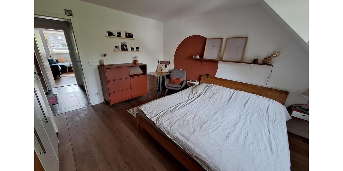 Dachgeschoßwohnung Köln Lindenthal - 3 Zimmer, 69 m&sup2;, 369.000&euro; | Angebot:26522564