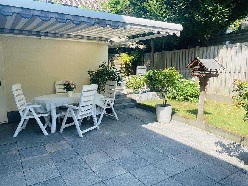 Solides Dreifamilienhaus auf Erbpachtgrundstück