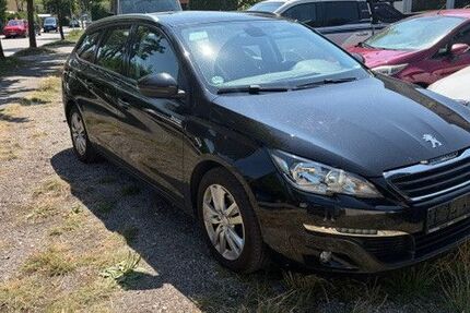 Peugeot 308 180.000 km 5.200 &euro; Weilheim 82362