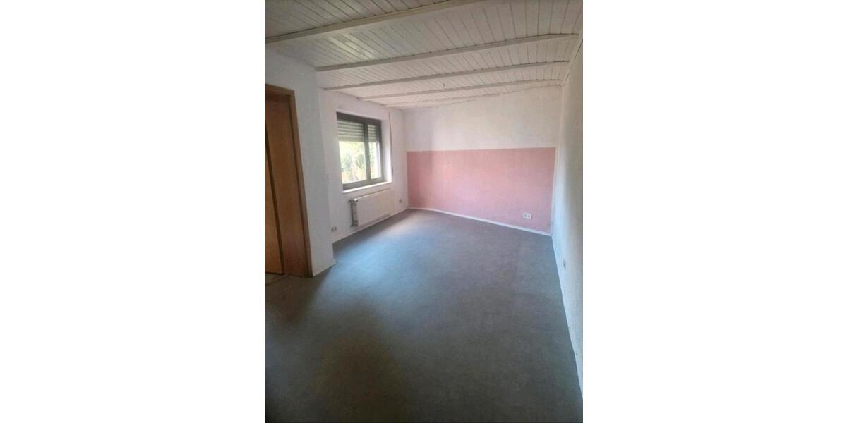 Bungalow Windischeschenbach - 5 Zimmer, 130 m&sup2;, 175.000&euro; | Angebot:23527052