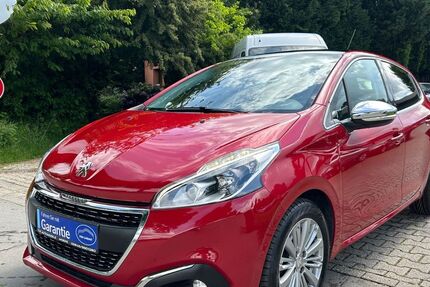 Peugeot 208 103.000 km 7.800 &euro; Moers 47447