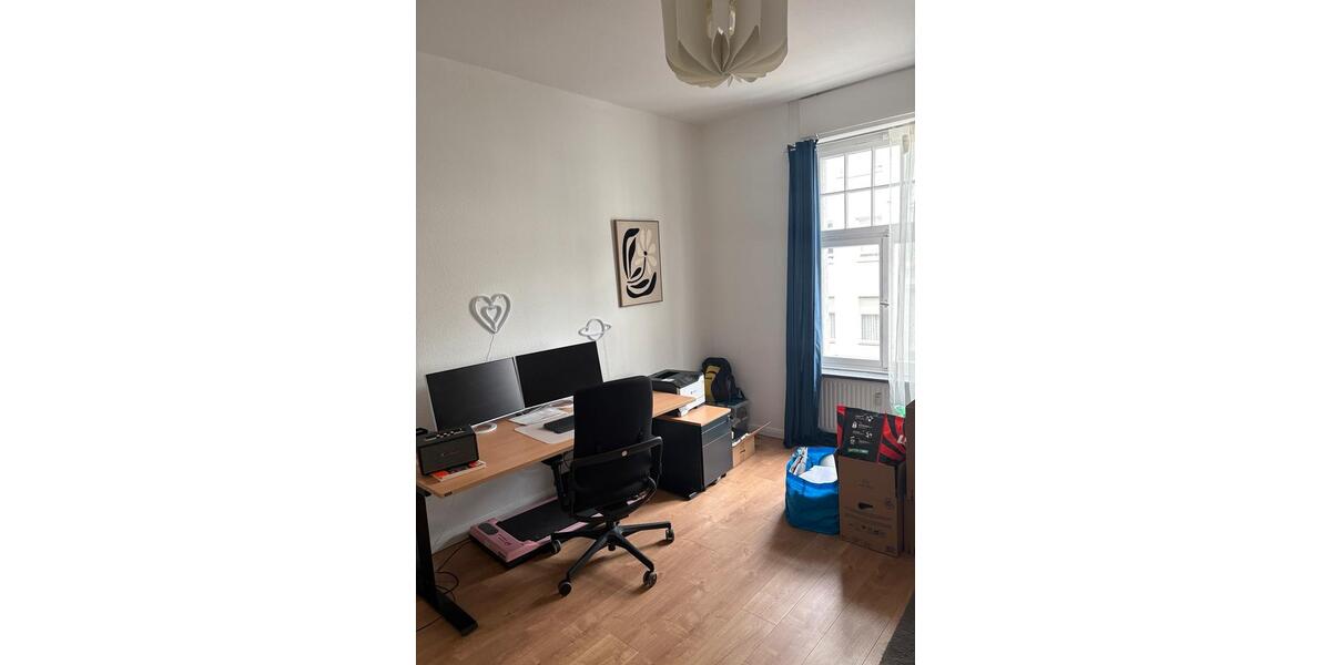 Etagenwohnung Mönchengladbach Nord - 5 Zimmer, 145 m&sup2;, 1.800&euro; | Angebot:26110144