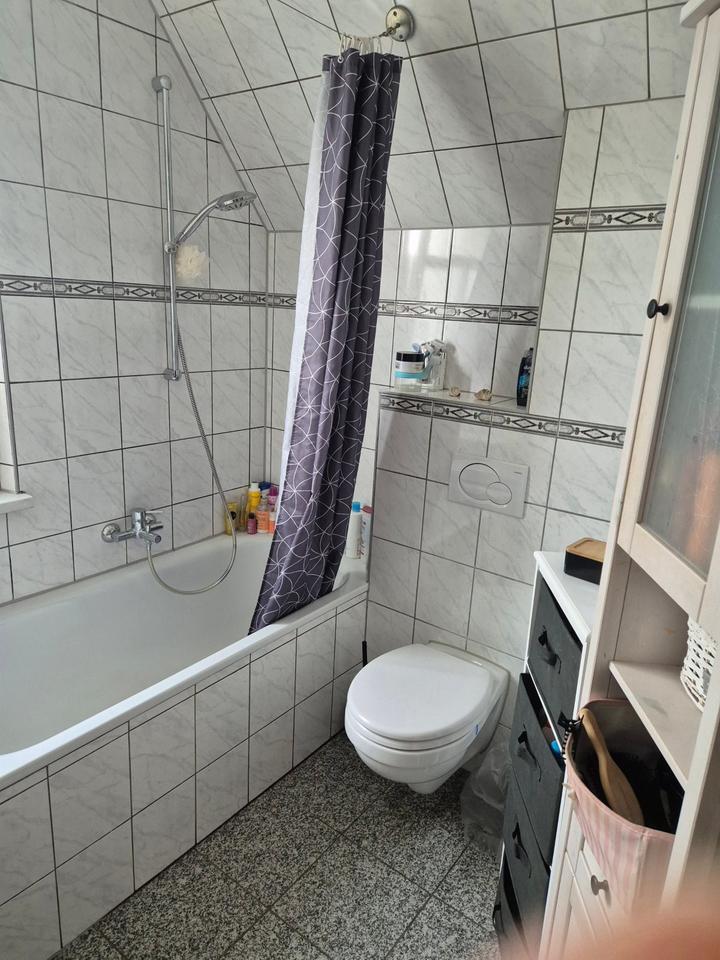 Schönes 4-Zimmer Hinterhaus nähe Aufseßplatz zimmer