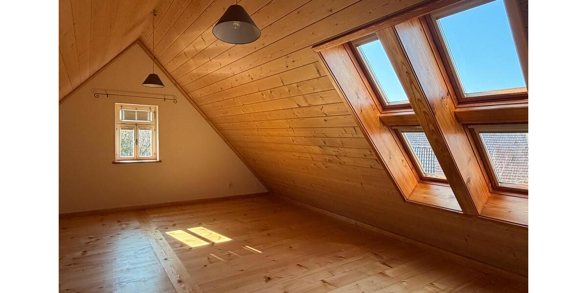 Einfamilienhaus Schlüchtern - 3 Zimmer, 150 m&sup2;, 1.700&euro; | Angebot:25964514