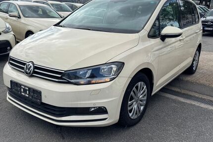 VW Touran 437.000 km 4.900 &euro; hamburg 20537