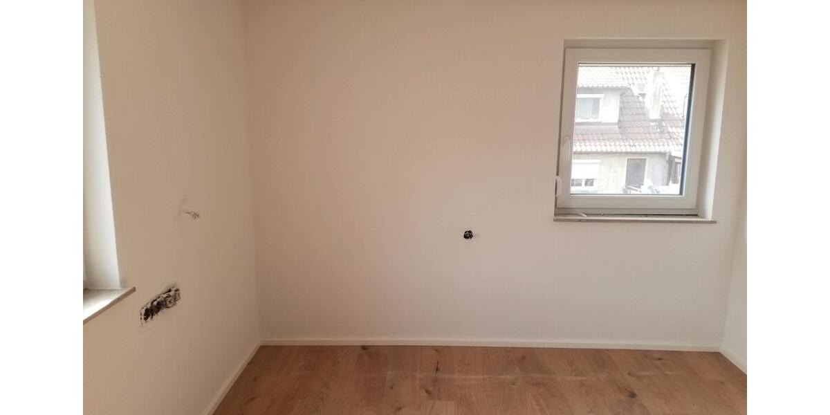 Etagenwohnung Mengen - 4 Zimmer, 118 m&sup2;, 1.100&euro; | Angebot:26398218