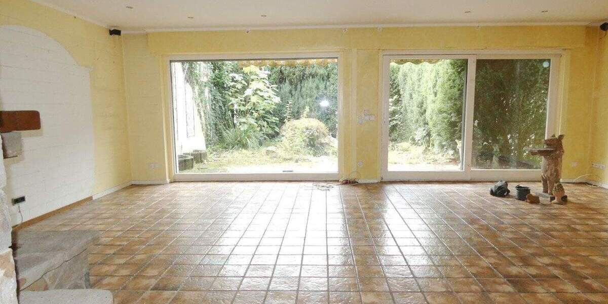 Großzügige Doppelhaushälfte mit XXL-Garage in exponierter Wohnlage von Hösel !! 5 zimmer