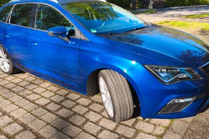 Seat Leon 74.415 km 15.500 &euro; Wiehl 51674