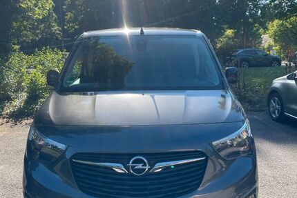 Opel Combo 25.000 km 17.850 € München 81243