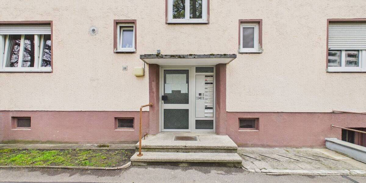Etagenwohnung Augsburg Göggingen - 1 Zimmer, 39 m&sup2;, 135.000&euro; | Angebot:26500214
