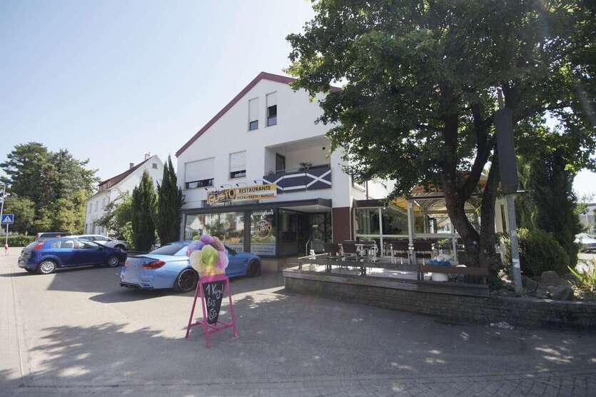 Haus zum Kaufen in Obersulm 990.000 € 576.45 m²