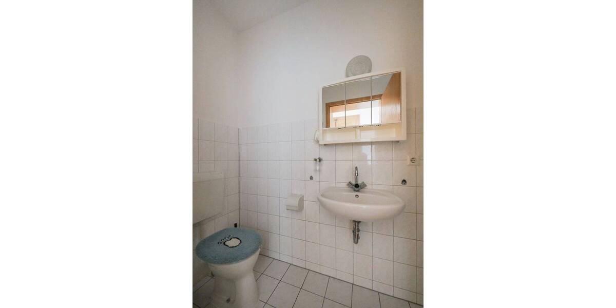 Etagenwohnung Neustadt - 5 Zimmer, 120 m&sup2;, 660&euro; | Angebot:26851154
