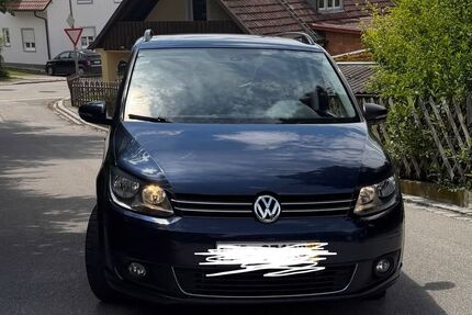 VW Touran 152.000 km 7.300 &euro; Moorenweis 82272