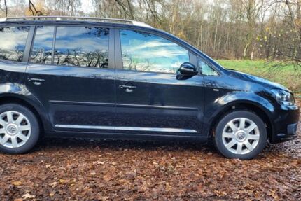 VW Touran 172.800 km 9.500 &euro; Henstedt-Ulzburg 24558