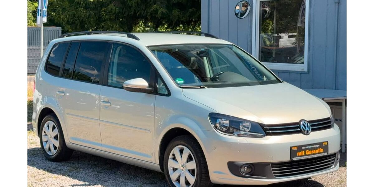 VW Touran 77.317 km 12.990 &euro; Berlin 13088