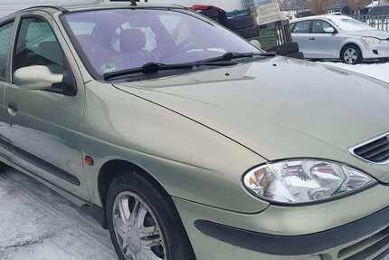 Renault Megane 144.000 km 1.499 &euro; Elsteraue 06729