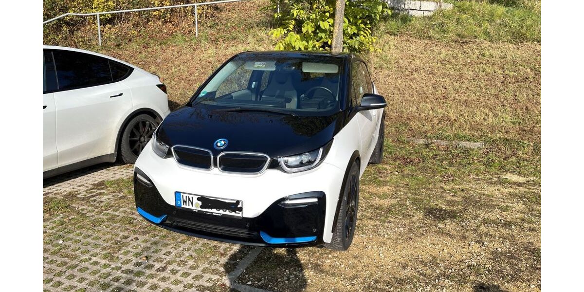 BMW i3 18.500 km 22.999 &euro; Winterbach 73650